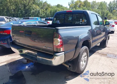 2013 Toyota Tacoma Base V6 z USA, uszkodzony, nr VIN 3TMLU4EN9DM106589